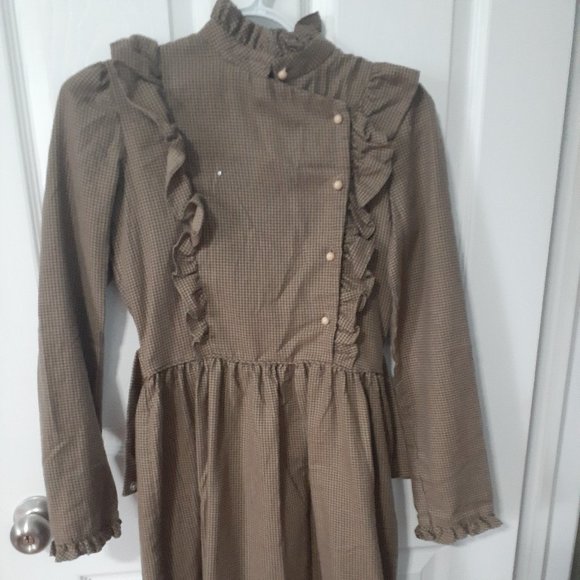 pioneer style dress - Picture 1 of 3